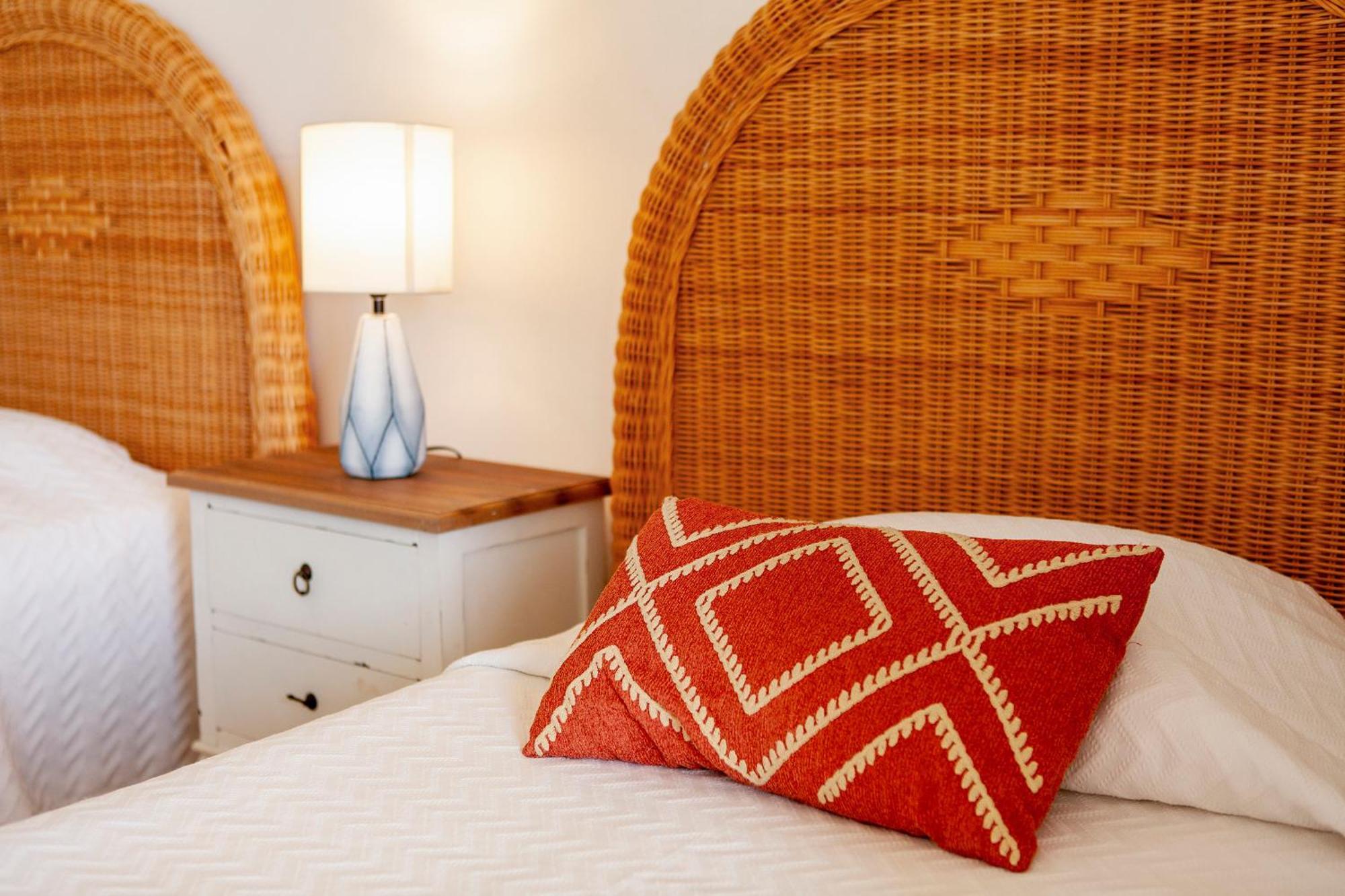 B86 - Beachline Apartment In Luz Esterno foto