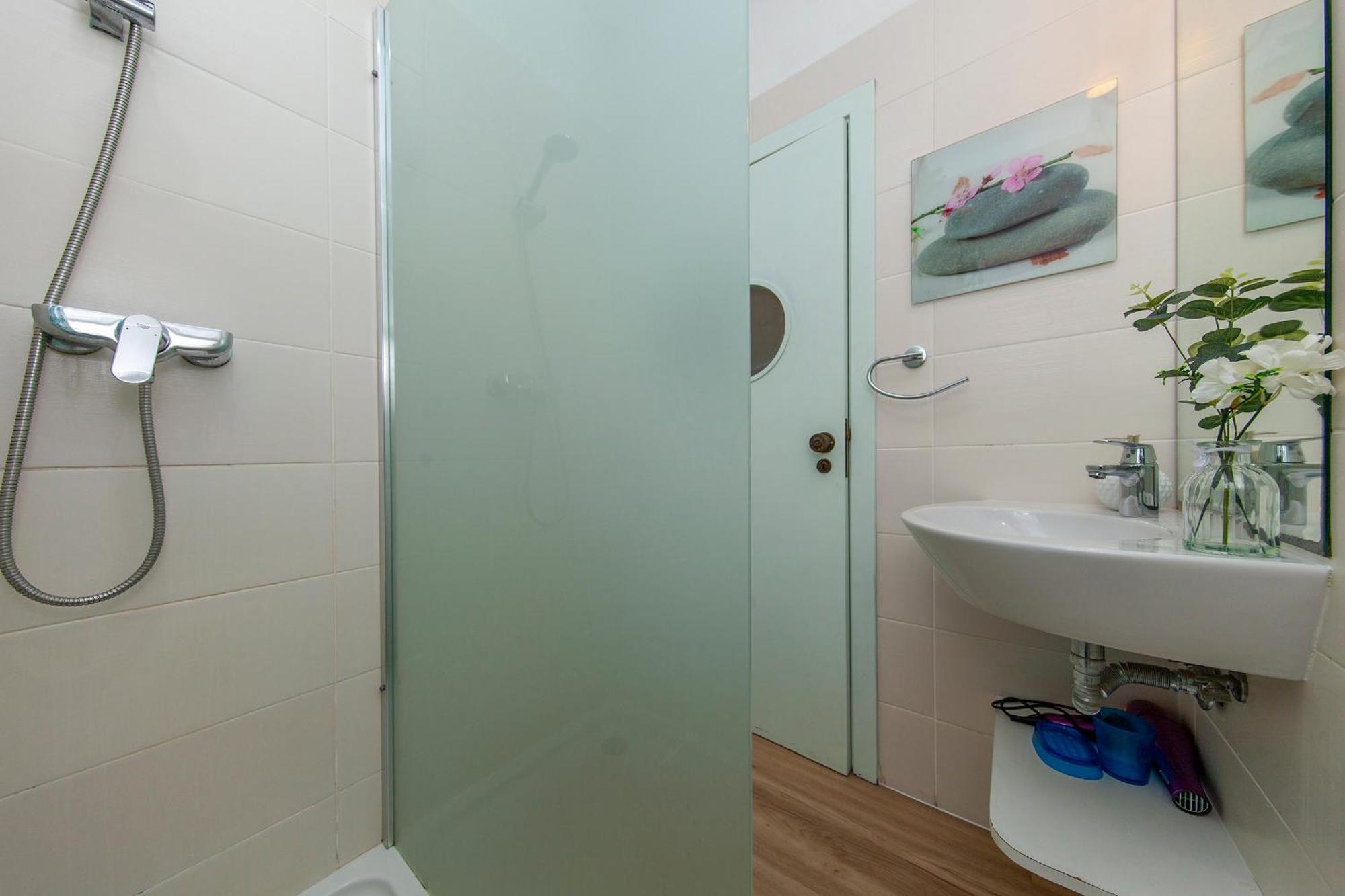B86 - Beachline Apartment In Luz Esterno foto